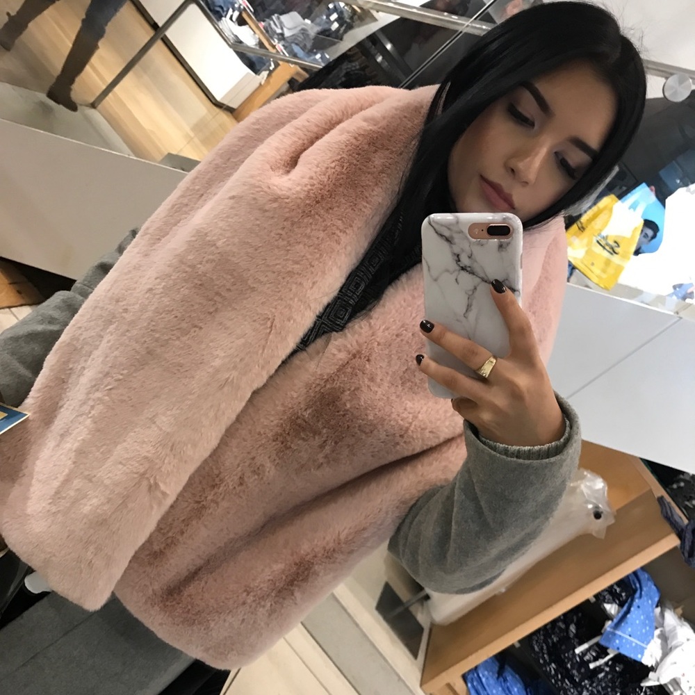 Pink fur scarf from gap